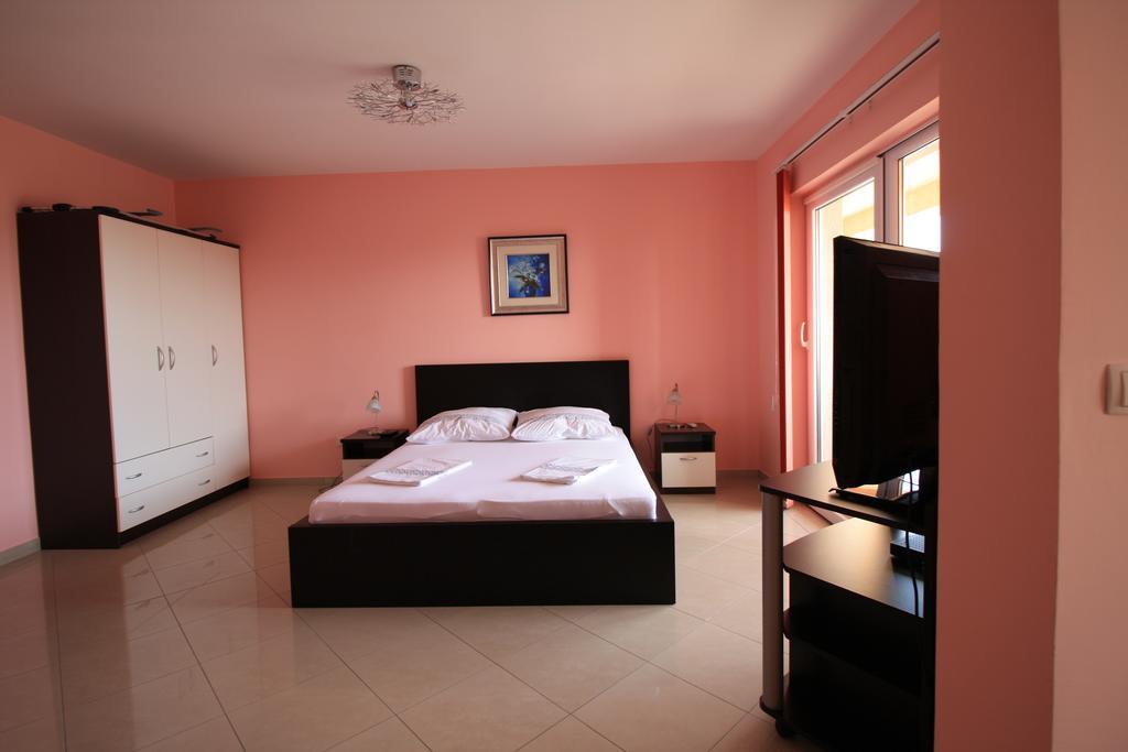 Apartment Dalmatien Traumhaus Makarska Exterior foto
